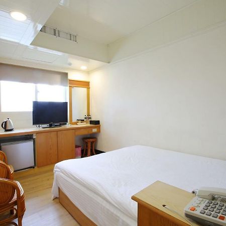 Lion Hotel Luodong Eksteriør bilde